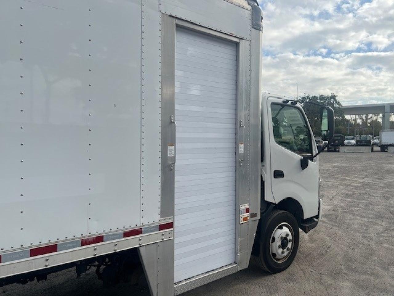2018 Hino 195 Morgan 18' Dry Box Truck Tampa FL