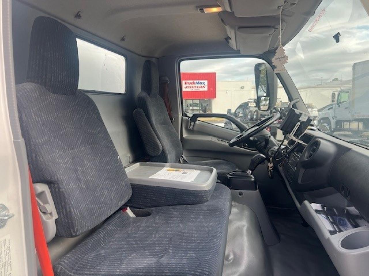 2018 Hino 195 Morgan 18' Dry Box Truck Tampa FL