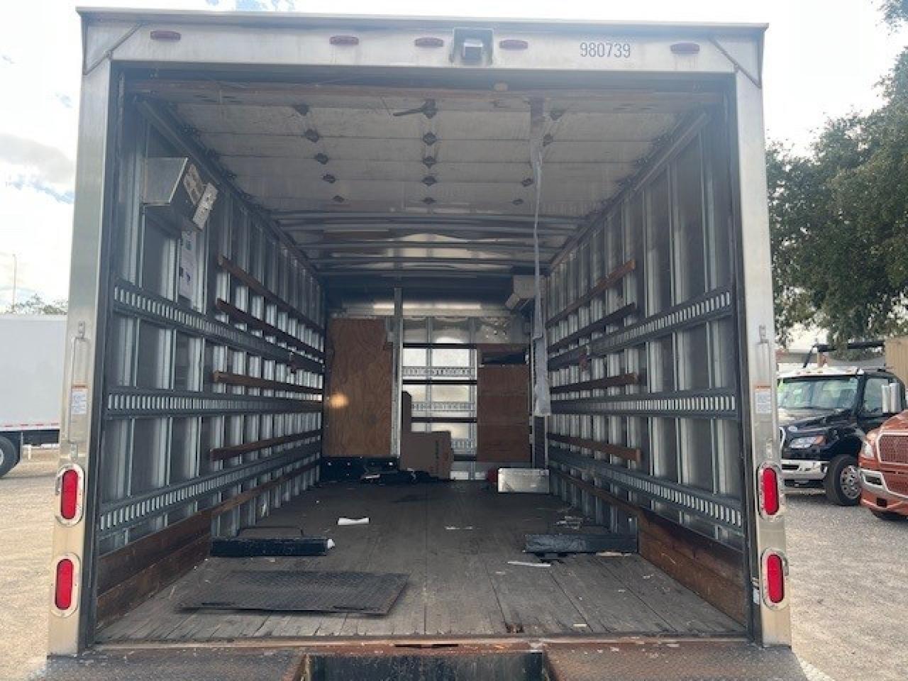 2018 Hino 195 Morgan 18' Dry Box Truck Tampa FL