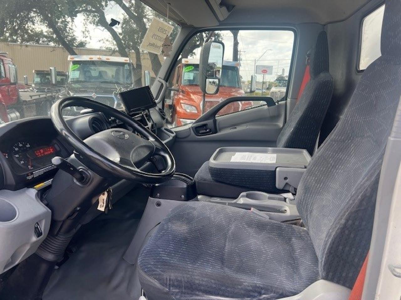 2018 Hino 195 Morgan 18' Dry Box Truck Tampa FL