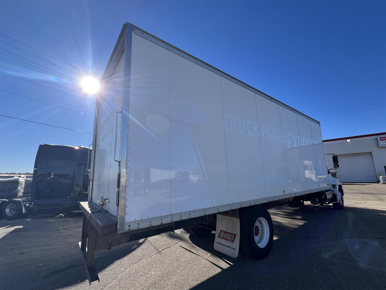 2018 Hino 268A South St. Paul MN