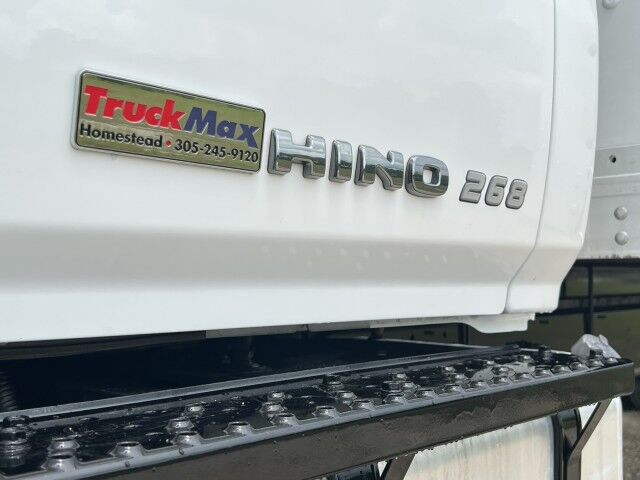 2018 Hino 268A 26&apos; Dry Box Truck with 2,500 lbs. Lift Gate Miami FL