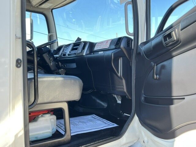 2018 Hino 268A 26&apos; Dry Box Truck with 2,500 lbs. Lift Gate Miami FL
