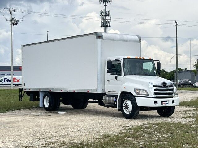 2018 Hino 268A 26&apos; Dry Box Truck with 2,500 lbs. Lift Gate Miami FL