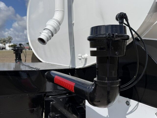 2018 Hino 338 2,000 Gal Steel Water Tank Truck Homestead FL