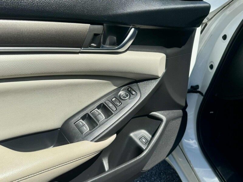 2018 Honda ACCORD HYBRID ICE COLD AC RUNS GREAT FINANCING AVAILABLE FREE SHIPPING IN FLORIDA Sarasota FL