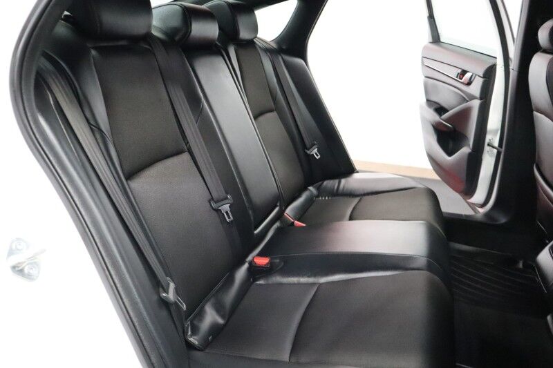 2018 Honda Accord Sedan Sport 2.0T 6 Speed Manual Touch Screen Camera FREE WARRANTY Arlington TX