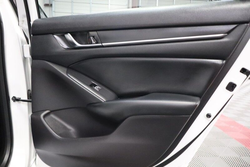 2018 Honda Accord Sedan Sport 2.0T 6 Speed Manual Touch Screen Camera FREE WARRANTY Arlington TX