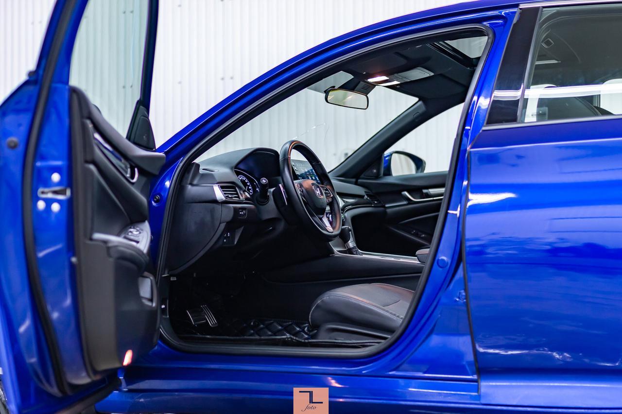 2018 Honda Accord Sedan Sport Leather Roof BCam Red Deer AB