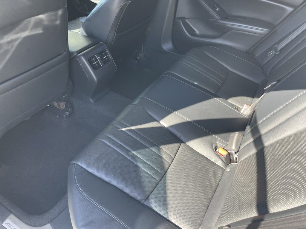 2018 Honda Accord Sedan TOURING 2.0T~CLEAN CARFAX~DYNAMIC CRUISE CONTROL~LANE ASSIST~ONLINE FINANCE AND SHIPPING AVAILABLE!!!!!! Sarasota FL