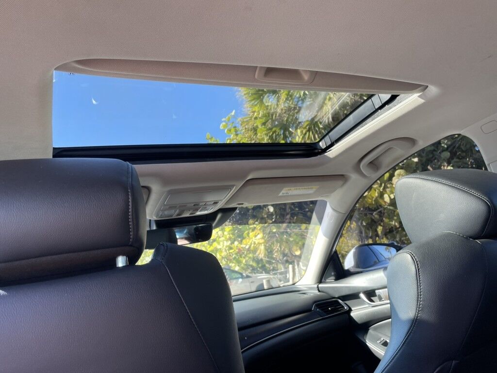 2018 Honda Accord Sedan TOURING 2.0T~DYNAMIC CRUISE CONTROL~LANE ASSIST~ONLINE FINANCE AND SHIPPING AVAILABLE!!!!!! Sarasota FL