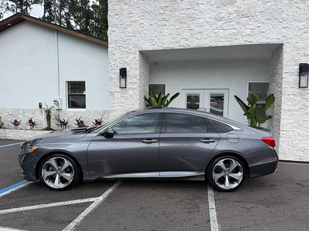 2018 Honda Accord Sedan Touring 1.5T CVT