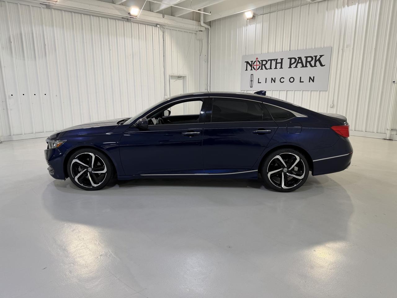2018 Honda Accord Sedan Touring 1.5T