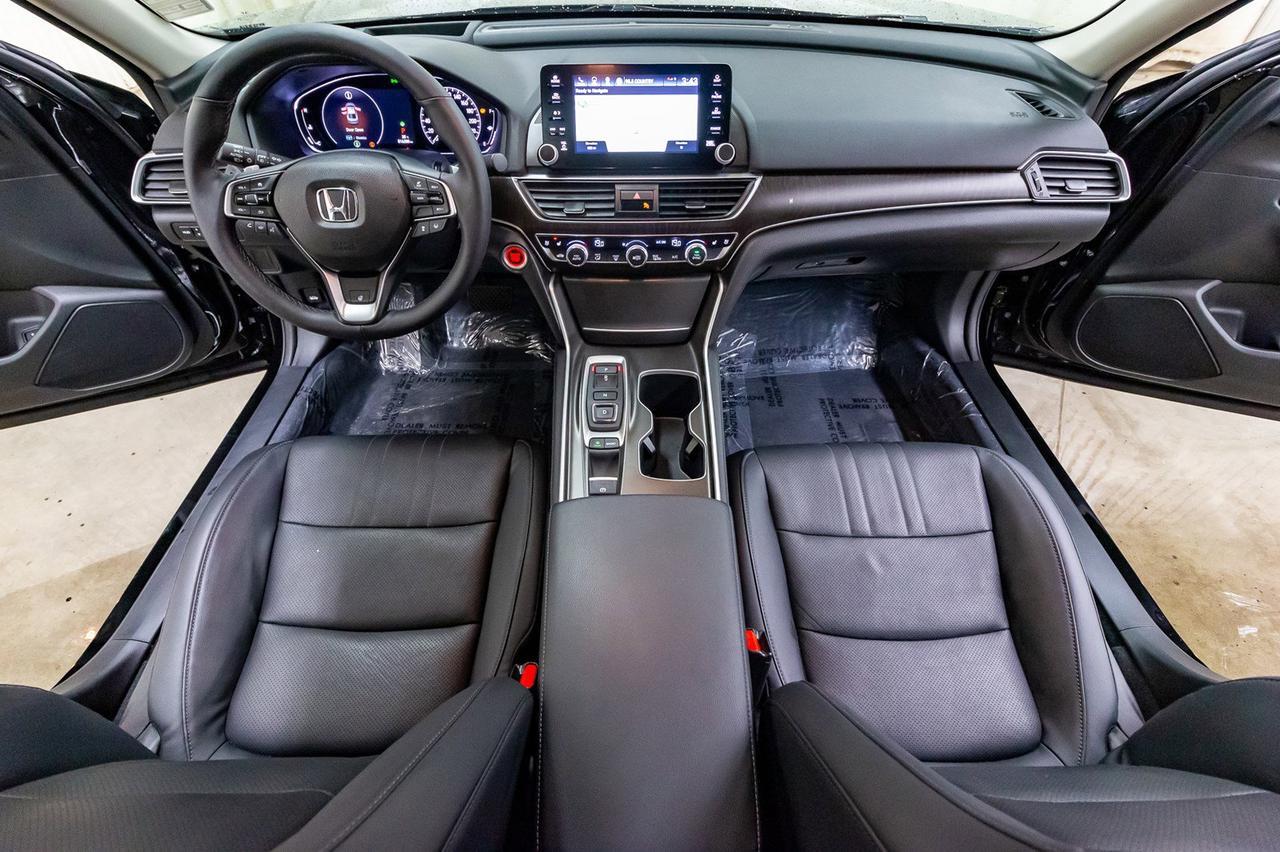 2018 Honda Accord Sedan Touring 2.0L Leather Roof Nav Red Deer AB