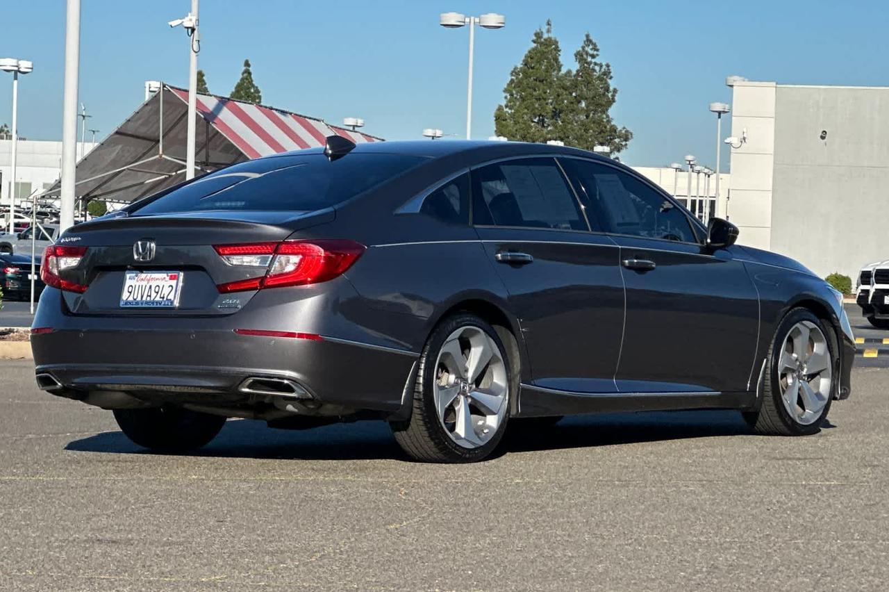 2018 Honda Accord Sedan Touring 2.0T