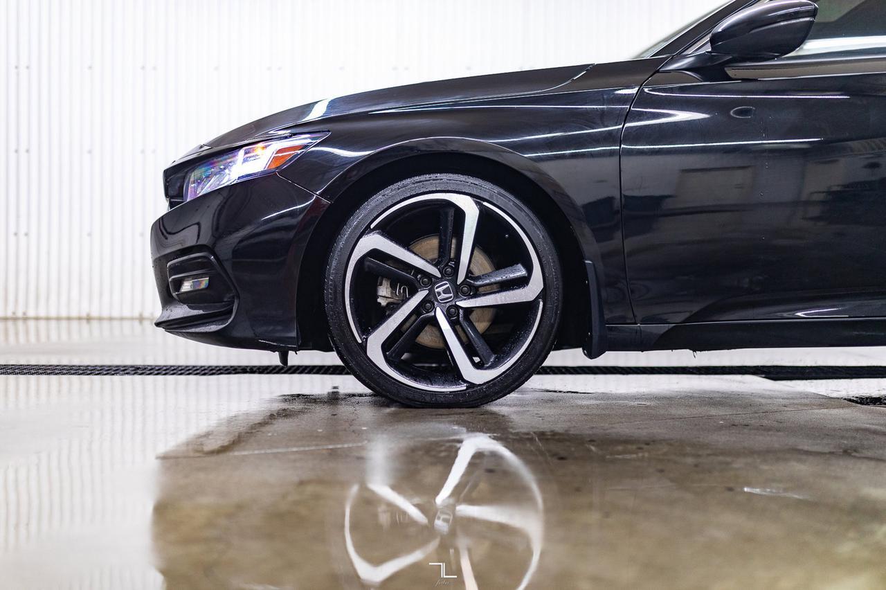 2018 Honda Accord Sport Leather Roof BCam Red Deer AB