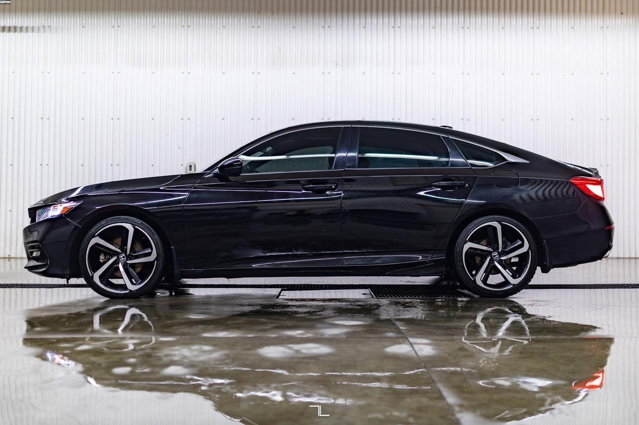 2018 Honda Accord Sport Leather Roof BCam Red Deer AB