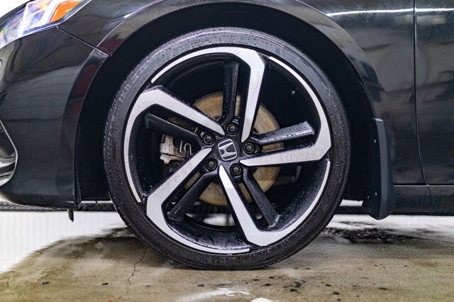 2018 Honda Accord Sport Leather Roof BCam Red Deer AB