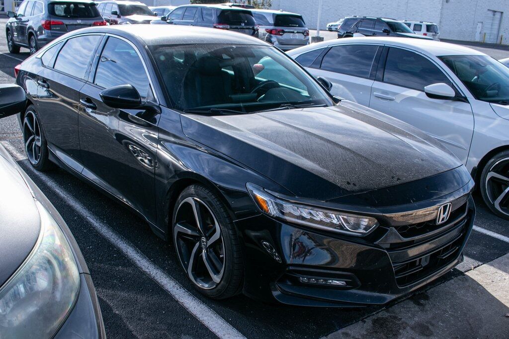 2018 Honda Accord Sport photo 3
