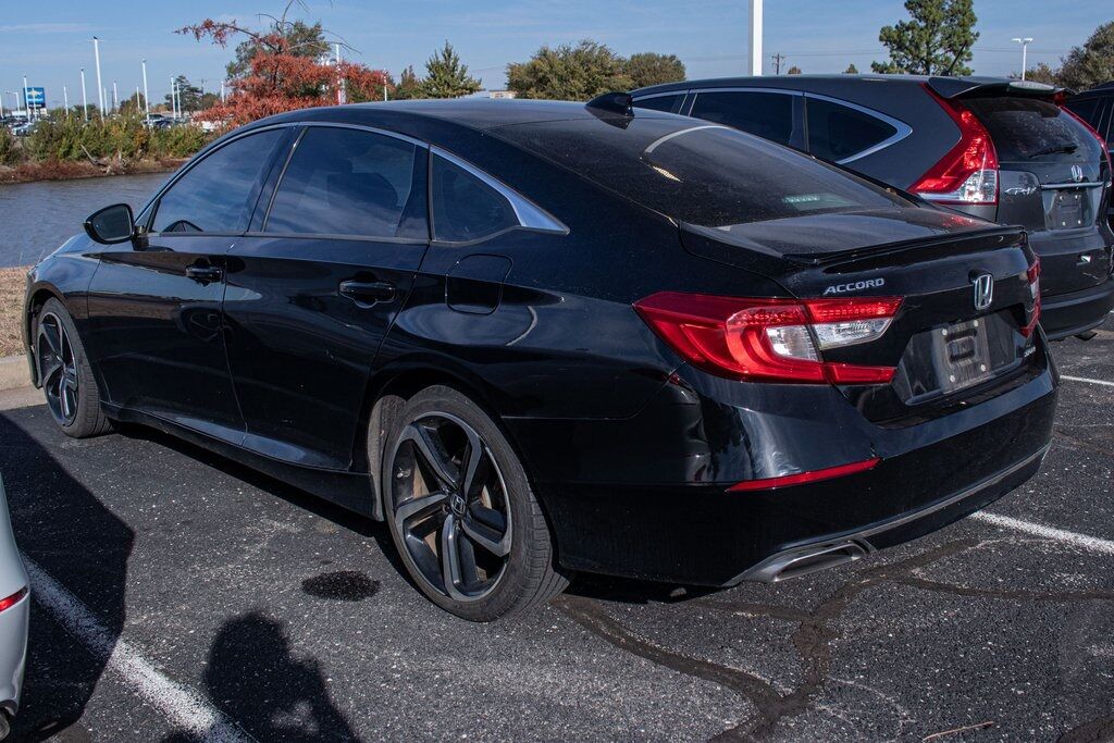 2018 Honda Accord Sport photo 4