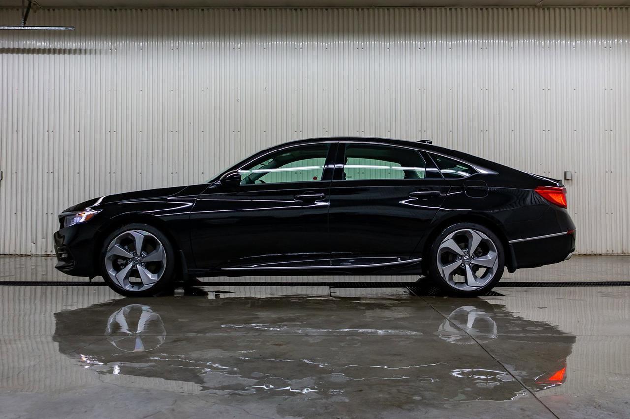 2018 Honda Accord Touring 2.0 Red Deer AB