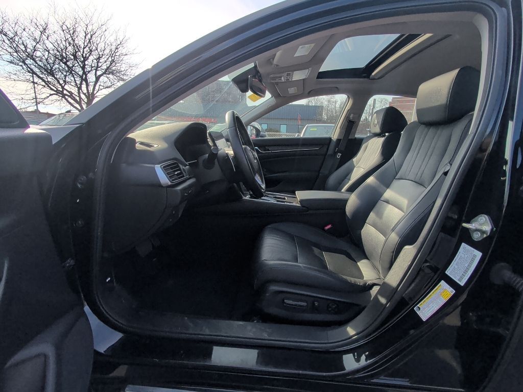 2018 Honda Accord Touring Worcester MA