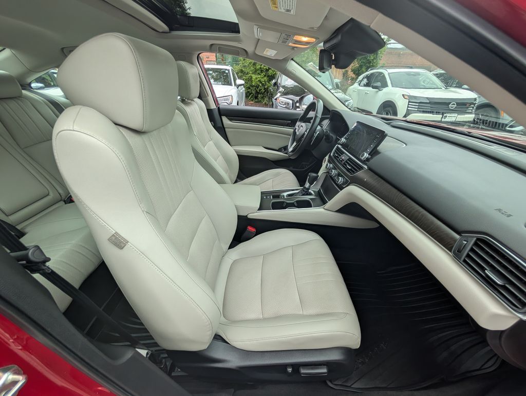 2018 Honda Accord Touring Hunt Valley MD