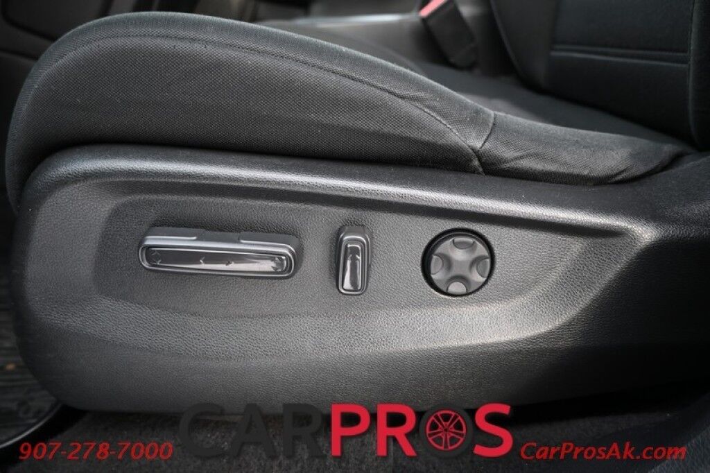 2018 Honda CR-V EX - All Wheel Drive - Power Driver's Seat - Heated Cloth Seats - Bluetooth - Backup Camera - Remote Start - Sunroof - Blind Spot Detection - Aluminum Wheels Anchorage AK