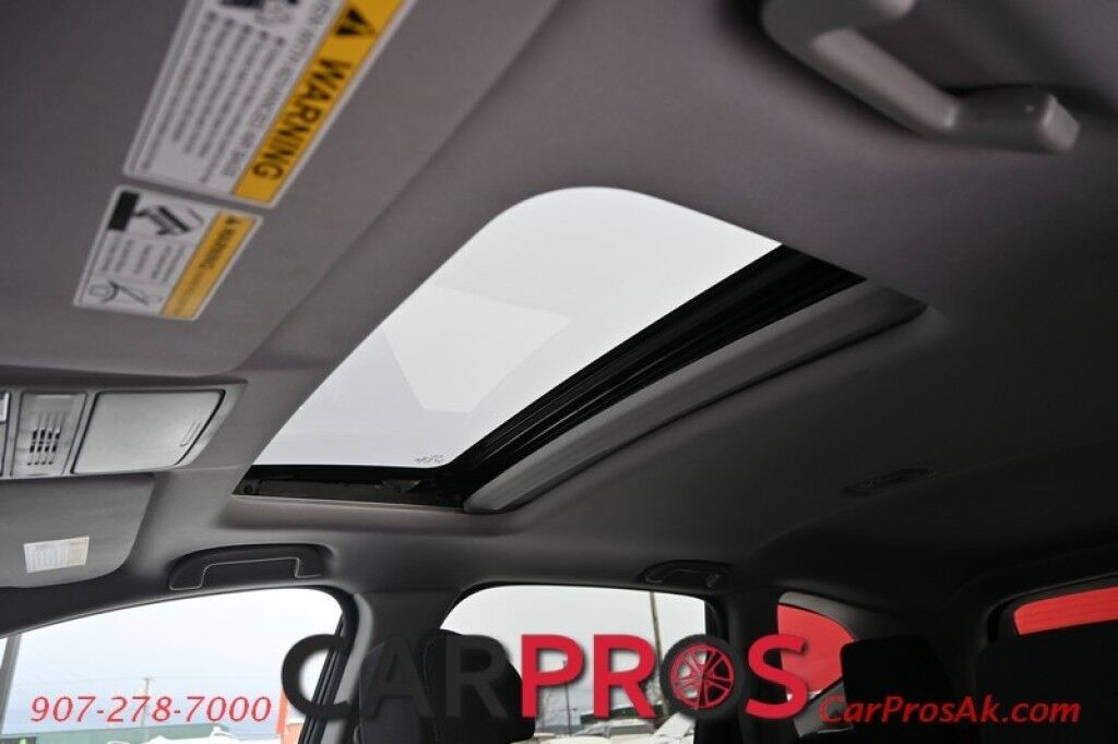 2018 Honda CR-V EX - All Wheel Drive - Power Driver's Seat - Heated Cloth Seats - Bluetooth - Backup Camera - Remote Start - Sunroof - Blind Spot Detection - Aluminum Wheels Anchorage AK