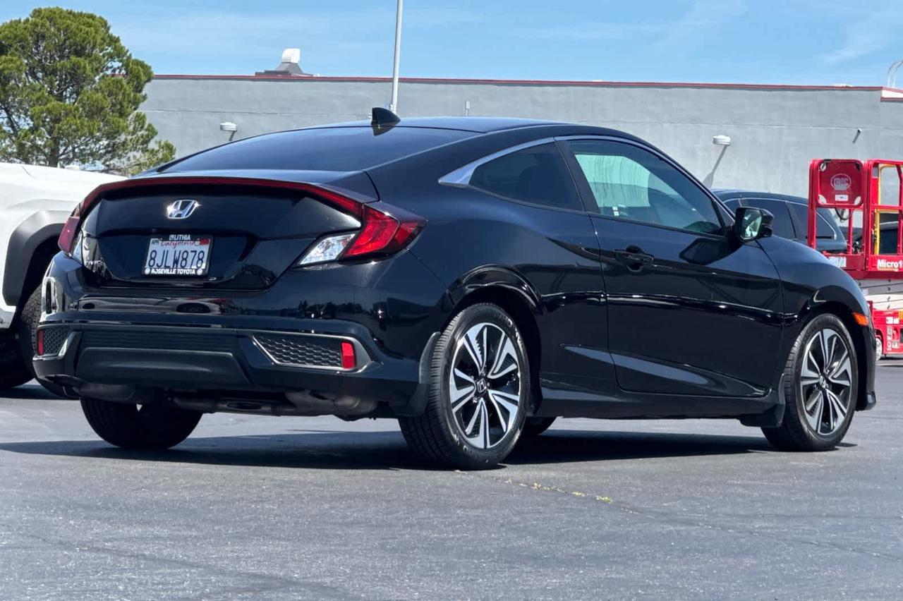 2018 Honda Civic Coupe EX-L