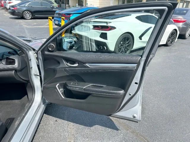 2018 Honda Civic EX-L w/Navigation Sedan 4D Cincinnati OH