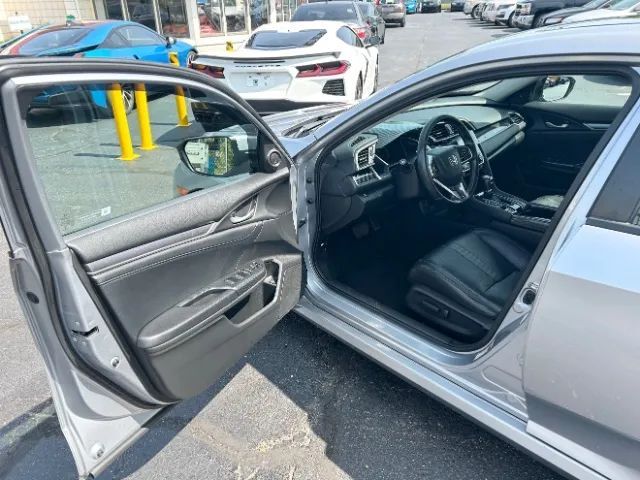 2018 Honda Civic EX-L w/Navigation Sedan 4D Cincinnati OH