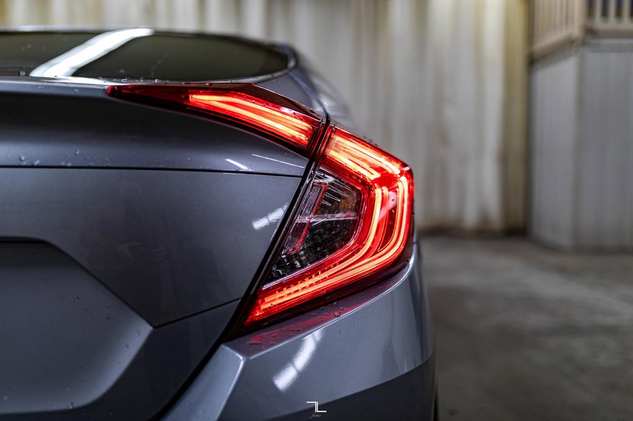 2018 Honda Civic EX Sedan Roof BCam Red Deer AB