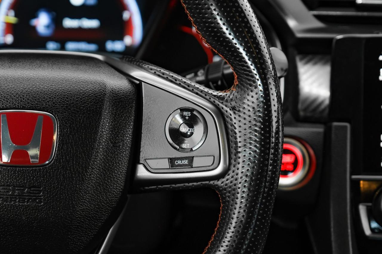 2018 Honda Civic Type R TOURING NAVIGATION SUEDE SEATS REAR CAMERA KEYLESS START BLUETOO Carrollton TX