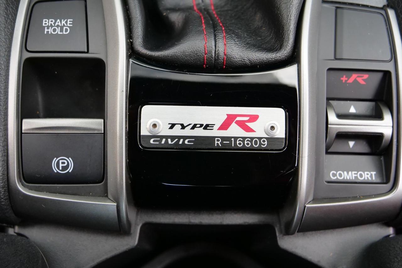 2018 Honda Civic Type R Touring / AWE Exhaust / RAYS Wheels / Turbocharged! Lincolnton NC