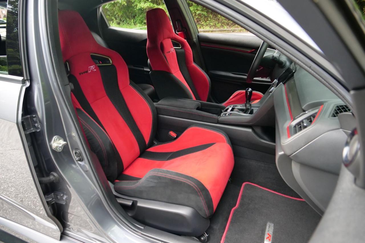 2018 Honda Civic Type R Touring / AWE Exhaust / RAYS Wheels / Turbocharged! Lincolnton NC
