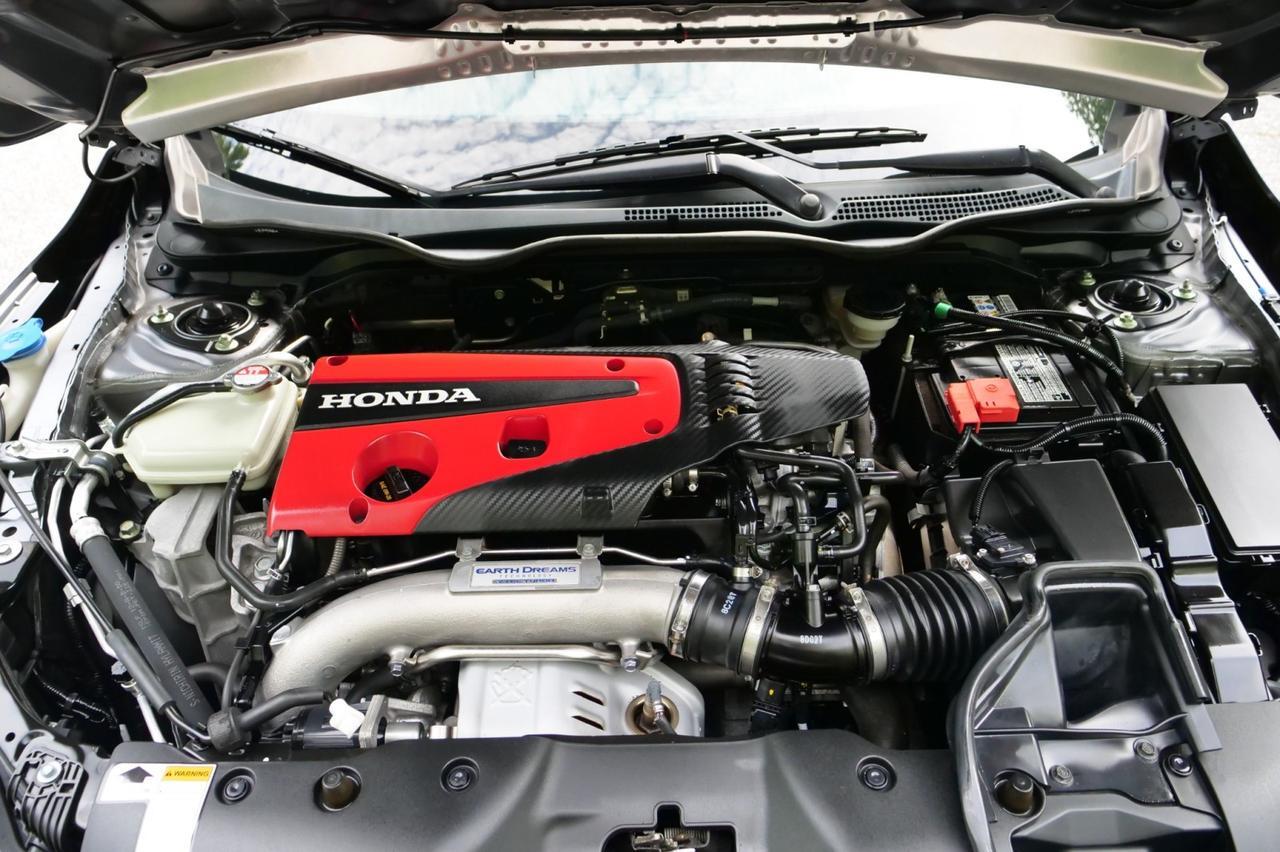 2018 Honda Civic Type R Touring / AWE Exhaust / RAYS Wheels / Turbocharged! Lincolnton NC
