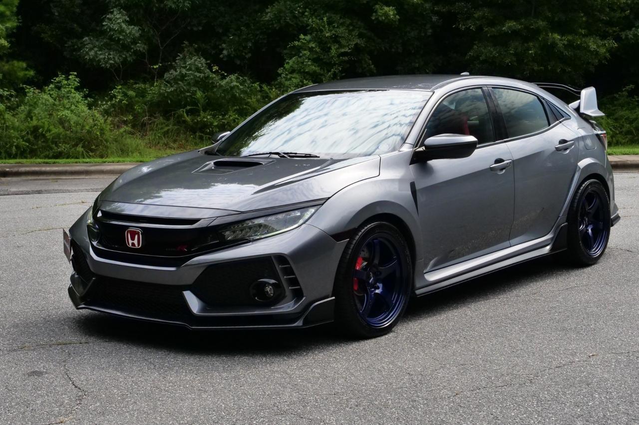 2018 Honda Civic Type R Touring / AWE Exhaust / RAYS Wheels / Turbocharged! Lincolnton NC