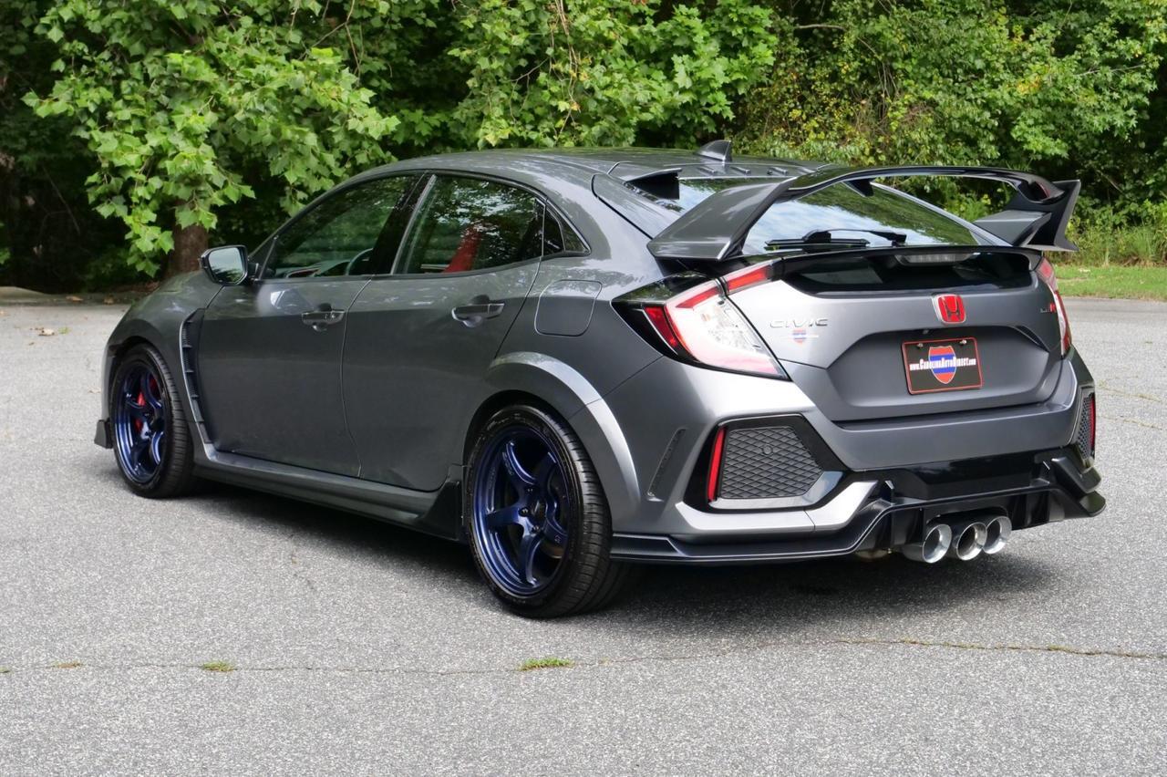 2018 Honda Civic Type R Touring / AWE Exhaust / RAYS Wheels / Turbocharged! Lincolnton NC