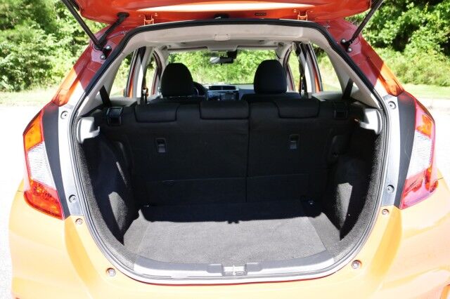 2018 Honda Fit EX / Manual / Sunroof / Lane Keep! High Point NC