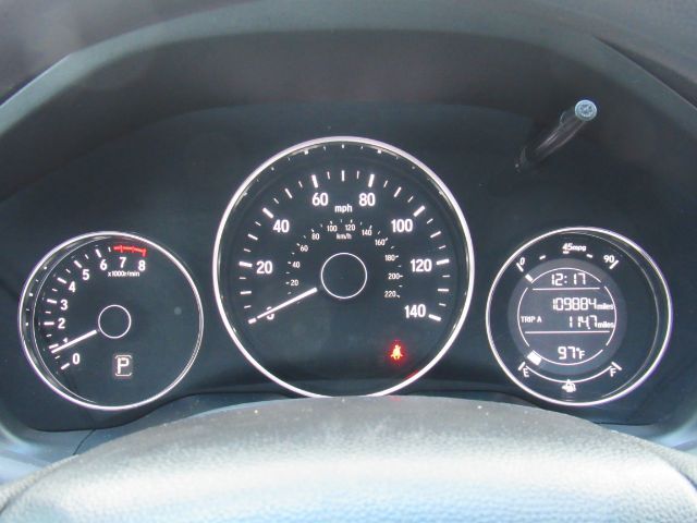 2018 Honda HR-V LX photo 29