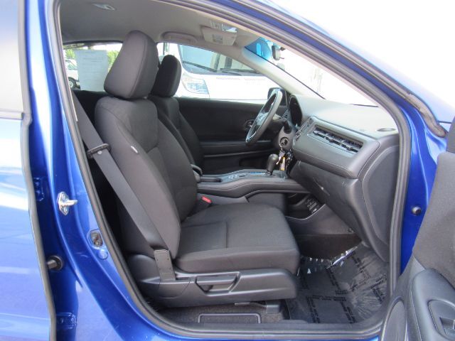 2018 Honda HR-V LX photo 15
