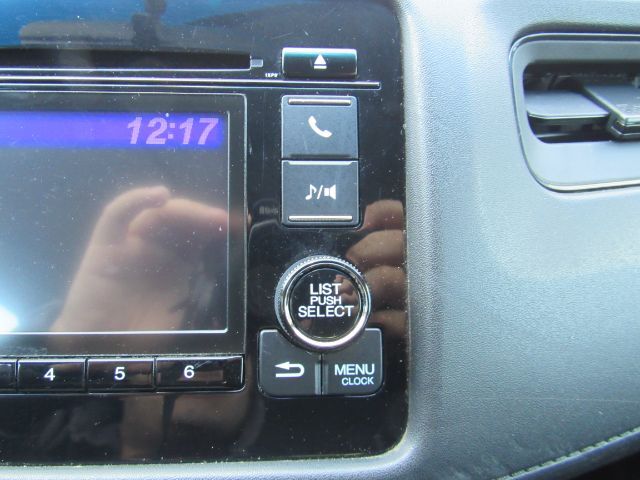 2018 Honda HR-V LX photo 35