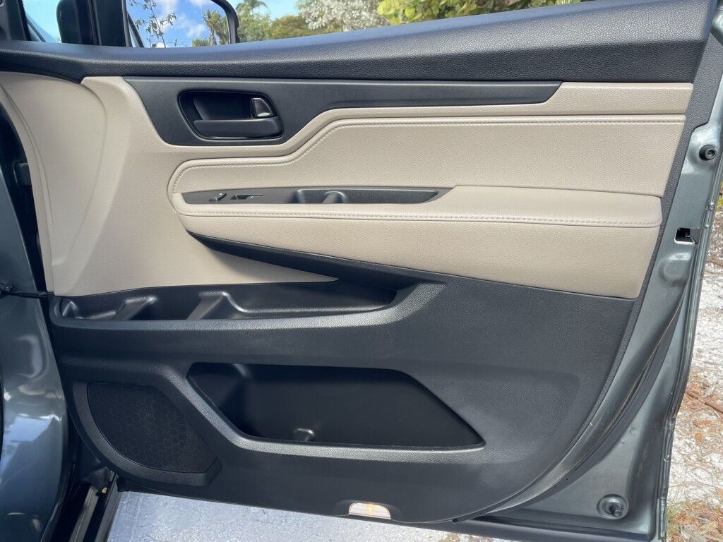 2018 Honda Odyssey EX-L~ODYSSEY~CLEAN CARFAX~ONLINE FINANCE AND SHIPPING AVAILABLE! Sarasota FL