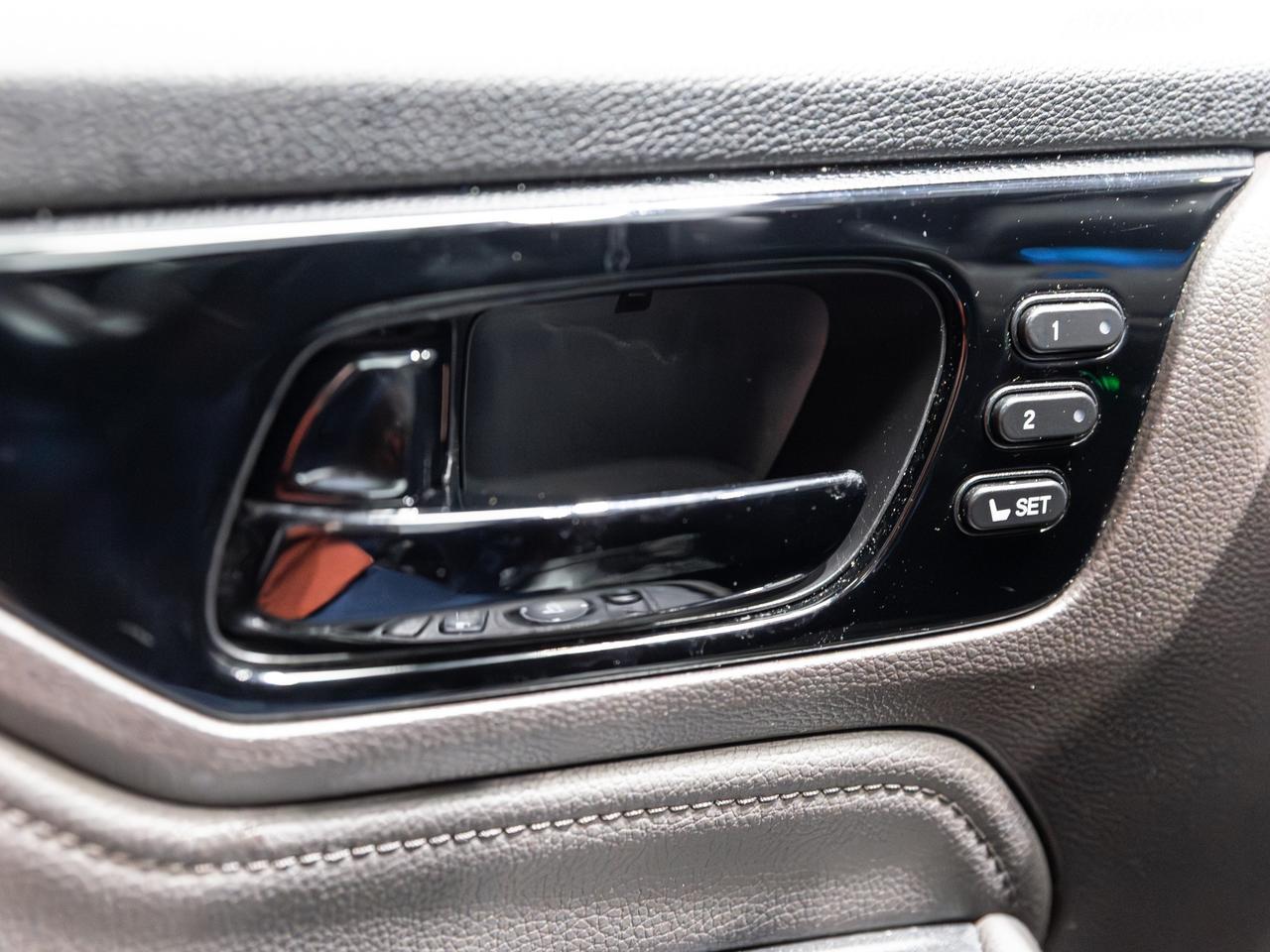 2018 Honda Odyssey Elite 8-Passenger TV-DVD Cranberry PA