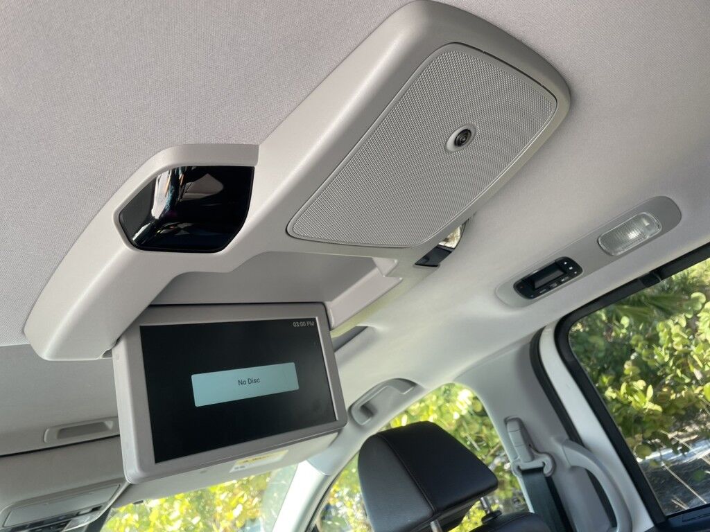 2018 Honda Odyssey Elite~CLEAN CARFAX~1-OWNER~AUTO START/STOP~BLUETOOTH~DRIVER ASSISTANCE PACKAGE~HEATED SEATS~LANE KEEPING ASSIST~NAVIGATION~PREMIUM SOUND~PUSH-BUTTON START~REMOTE ENGINE START~TRAILER HITCH~VIDEO SYSTEM Sarasota FL