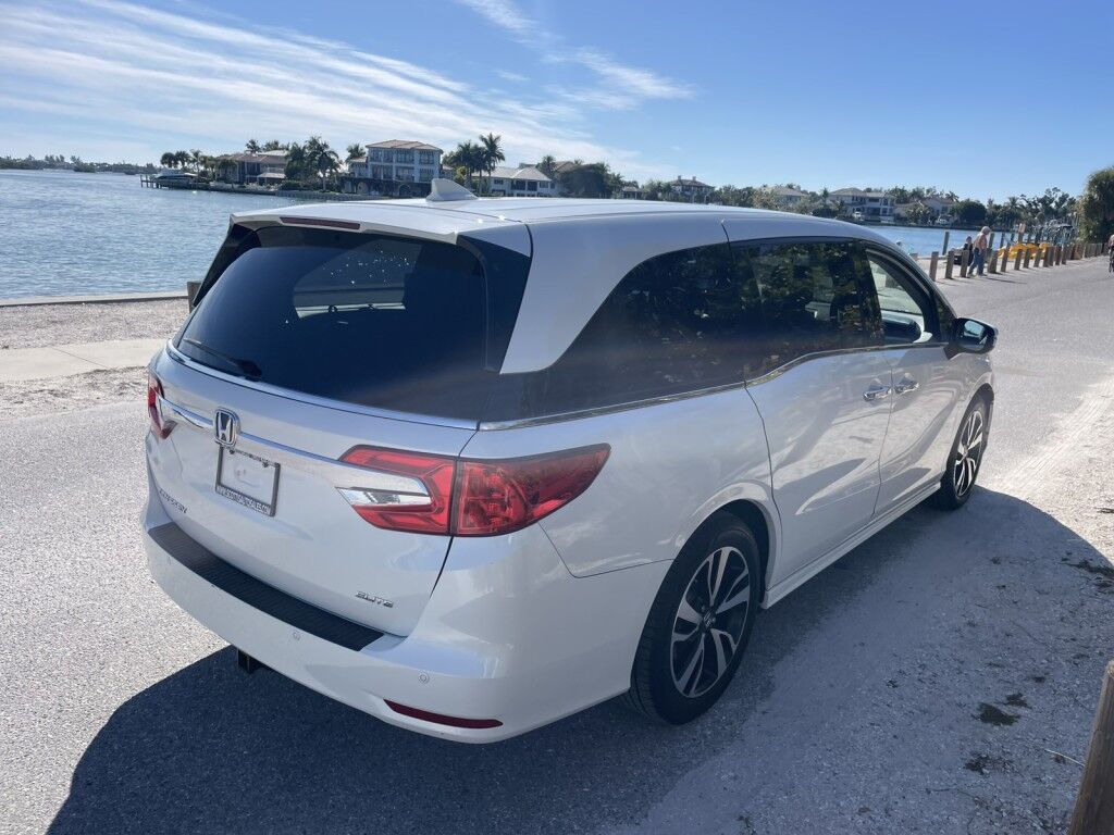2018 Honda Odyssey Elite~CLEAN CARFAX~1-OWNER~AUTO START/STOP~BLUETOOTH~DRIVER ASSISTANCE PACKAGE~HEATED SEATS~LANE KEEPING ASSIST~NAVIGATION~PREMIUM SOUND~PUSH-BUTTON START~REMOTE ENGINE START~TRAILER HITCH~VIDEO SYSTEM Sarasota FL