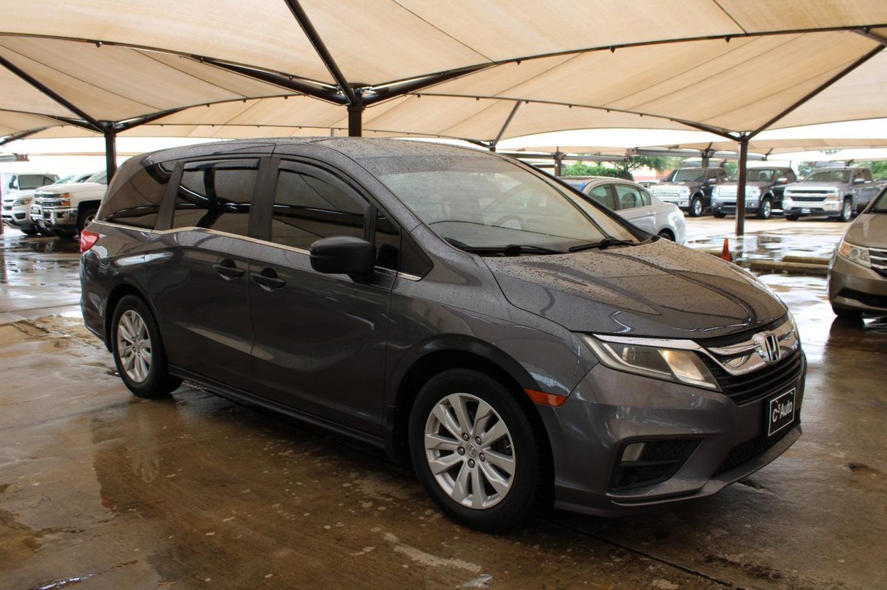 2017 Toyota Sienna L photo 5