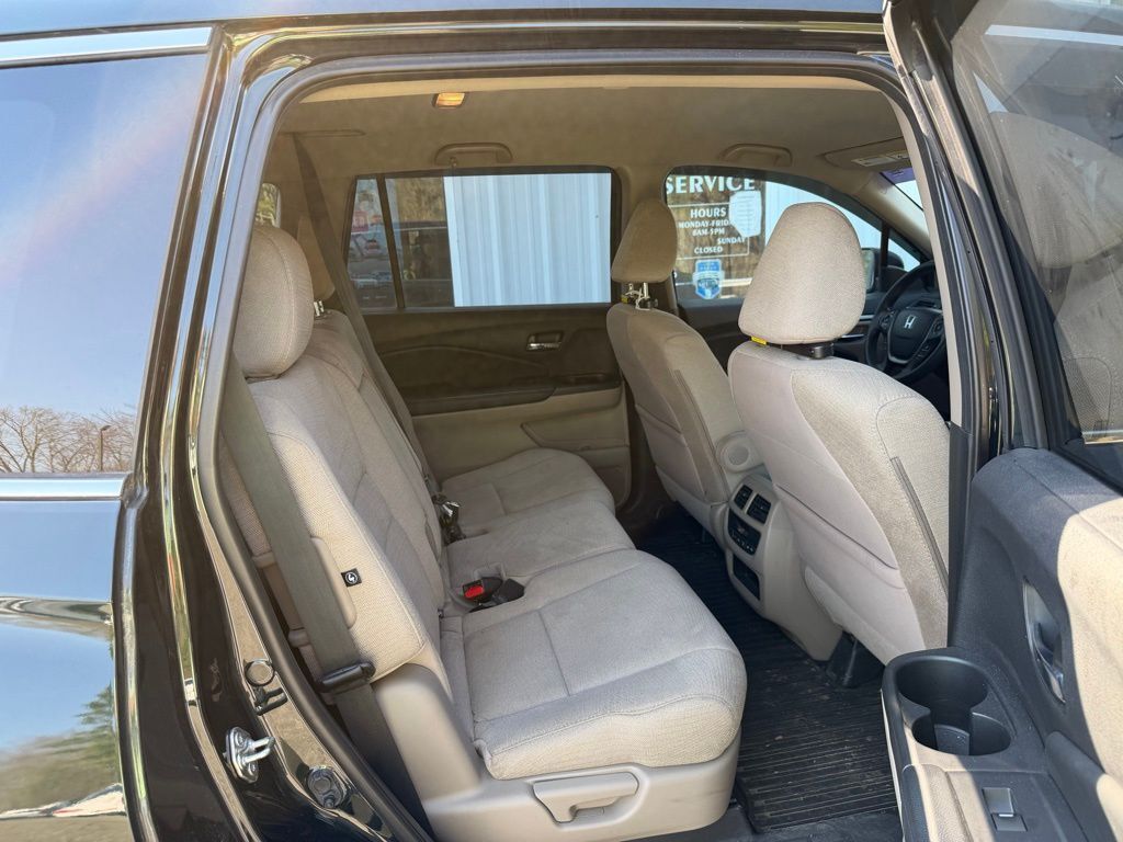 2018 Honda Pilot EX Orange MA