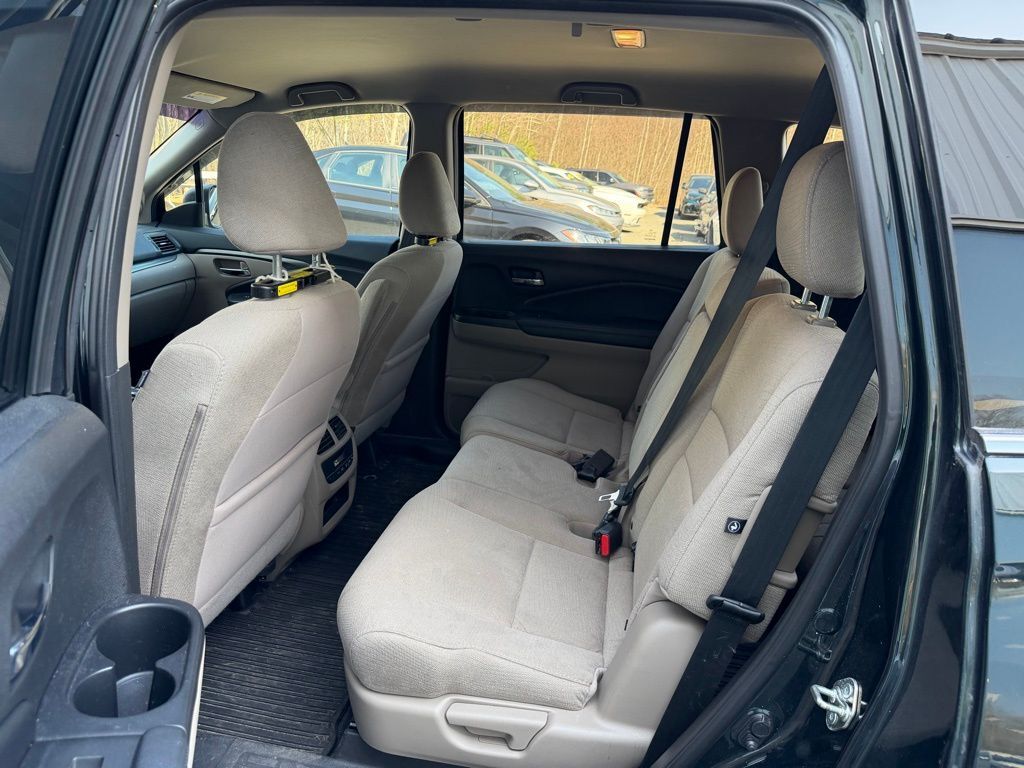 2018 Honda Pilot EX Orange MA